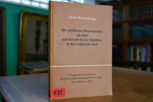 Die politische Massenarbeit im Dorf und die näc...