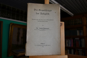 Die Grundfrage der Religion. Versuch einer auf ...