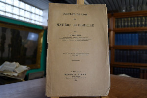 Conflits de lois en matiere de domicile.