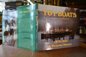 Toy Boats 1870-1955. A Pictoral History.