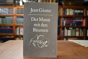 Der Mann mit den Bäumen.