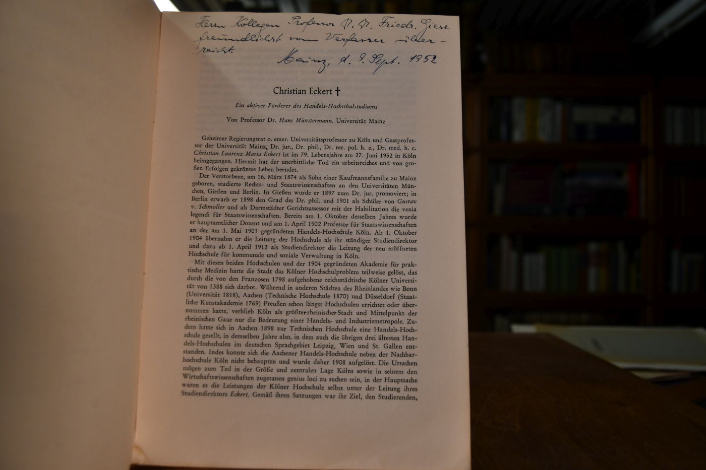 Christian Eckert + Ein aktiver Förderer des Handels-Hochschulstudiums.