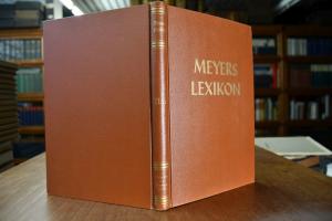 Meyers Lexikon. 8. Auflage. Zweiter Band II. Te...