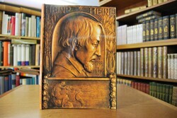 Festschrift des Städt. Heinrich-Heine-Gymnasium...