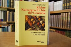 Kleine Kulturgeschichte der Gewürze. Ein Lexiko...