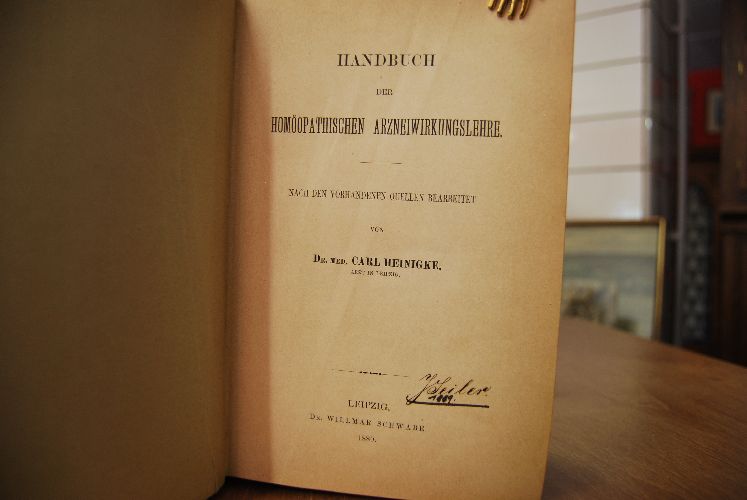 Handbuch der homöopathischen Arzneiwirkungslehre.