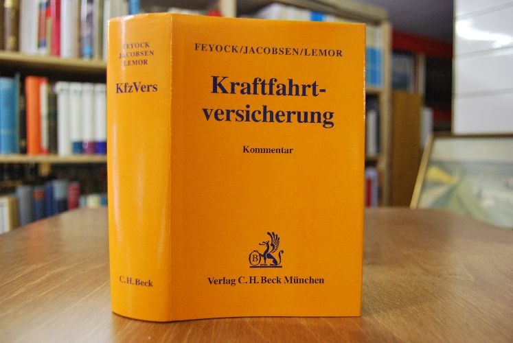 Kraftfahrtversicherung mit Pflichtversicherungsgesetz, Pflichtversicherungsverordnung und den Allgemeinen Bedingungen für die Kraftfahrtversicherung (AKB), Ausländerpflichtversicherungsgesetz und Ausland-Schadensersatz. Kommentar.