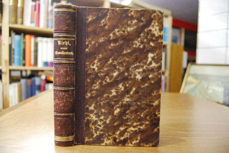 Neues Novellenbuch.