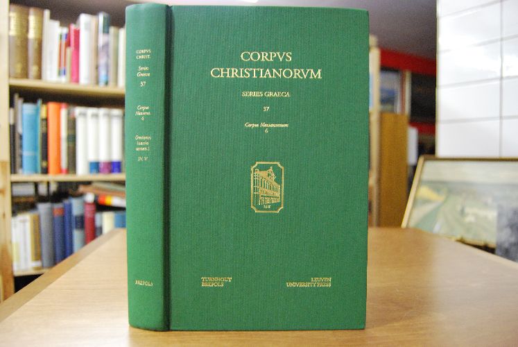 Sancti Gregorii Nazianzeni Opera. Versio armeniaca II Orationes IV et V