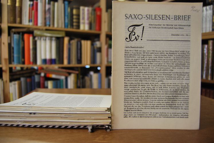 Saxo-Silesen-Brief. Mitteilungsblatt der Aktivitas und Altherrenschaft der Freiburger Burschenschaft Saxo-Silesia. Hefte 1-8, 10, 12-13, 15-18. Beiliegend Einladung zum 90. Stiftungsfest.