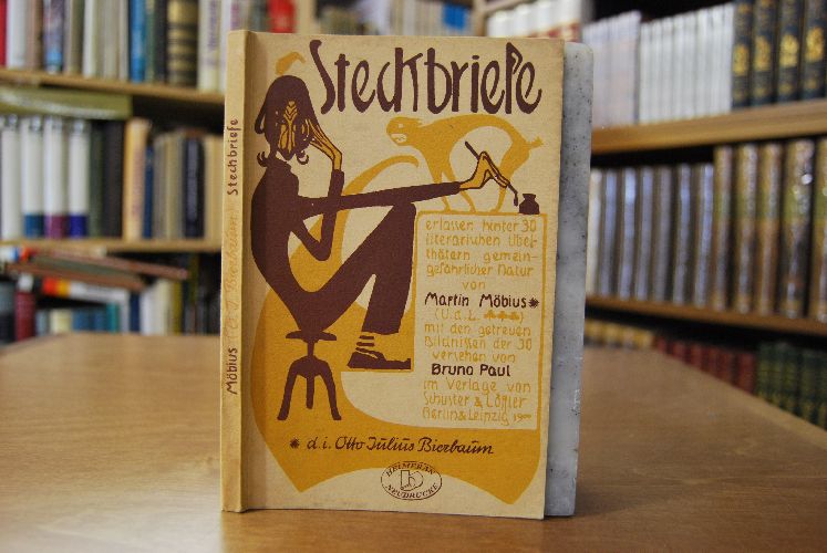Steckbriefe erlassen hinter dreißig literarischen Uebelthätern gemeingefährlicher Natur von Martin Möbius (U.d.U.) mit den getreuen Bildnissen der Dreißig versehen von Bruno Paul. Nachdruck der in Berlin bei Schuster und Loeffler im Jahr 1900 erschienen Ausgabe.