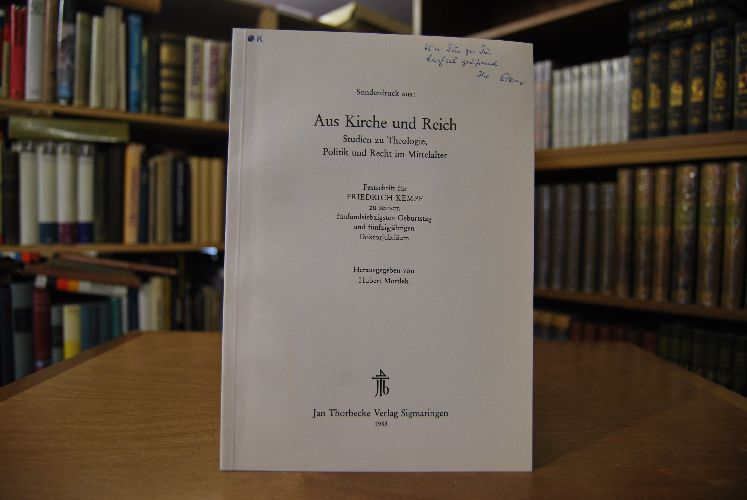 Sonderdruck des Aufsatzes "Kirchliches Recht und päpstlicher Autoritätsanspruch. Zu den Auseinandersetzungen über die Ehe Lothars II." aus Aus Kirche und Reich. Studien zu Theologie, Politik und Recht im Mittelalter. Festschrift für Friedrich Kempf zu seinem fünfundsiebzigsten Geburtstag und fünfzigjährigen Doktorjubiläum.