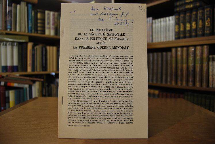Sonderdruck des Aufsatzes "Le probleme de la securite nationale dans la politique allemande apres la premiere guerre mondiale." aus Guerres mondiales No. 154.