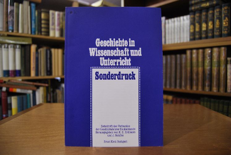 Sonderdruck des Aufsatzes "Deutschland, die Reparationen und das internationale System in den 20er Jahren." Aus Geschichte in Wissenschaft und Unterricht. Zeitschrift des Verbandes der Geschichtslehrer Deutschlands.