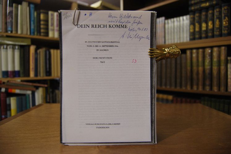 Fotokopie des Vortrags "Das gespaltene Europa im Ost-West-Konflikt." Aus Dein Reich komme. 89. Deutscher Katholikentag in Aachen Dokumentation.