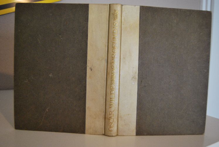 De Profundis. Aufzeichnungen und Briefe aus dem Zuchthaus in Reading. Herausgegeben und eingeleitet von Max Meyerfeld.