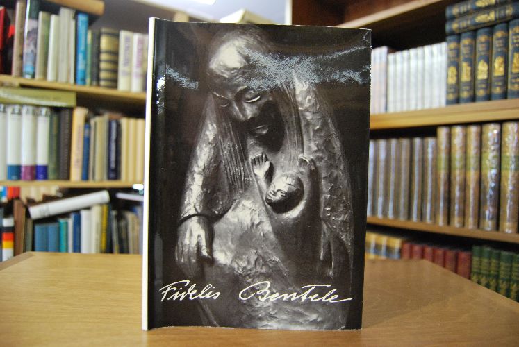 Fidelis Bentele. Aus der Werkstatt eines Bildhauers. Mit einem Essay von Arthur Maximilian Miller.
