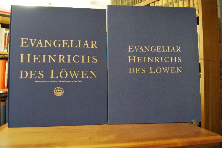Evangeliar Heinrichs des Löwen. Dokumentation zur autorisierten Faksimile-Ausg.