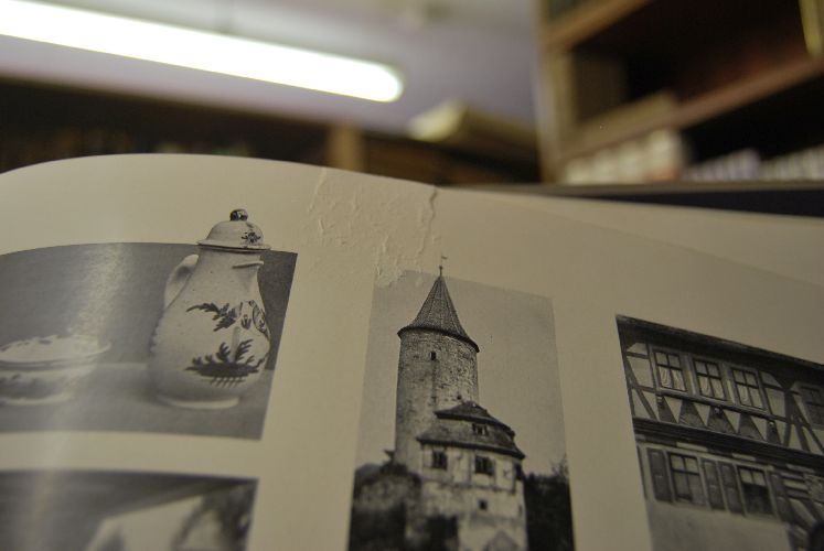 Unterfranken. Eine Streife auf Volkskunst und malerische Winkel in und um Unterfranken.