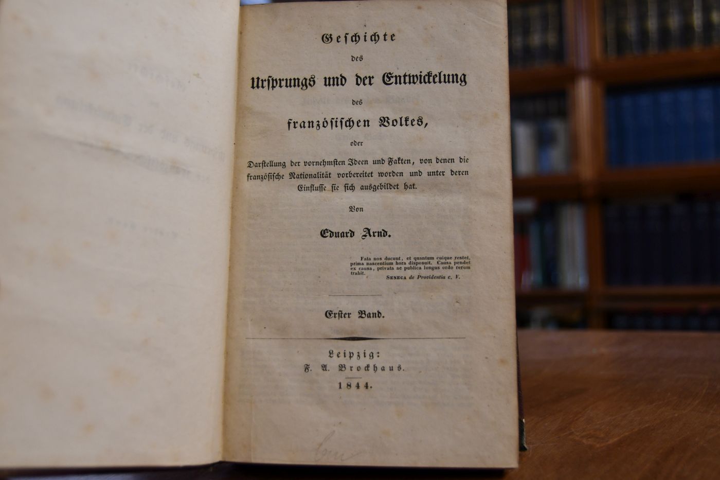 Geschichte des Ursprungs und der Entwickelung des französischen Volkes, oder Darstellung der vornehmsten Ideen und Fakten, von denen die französische Nationalität vorbereitet worden und unter deren Einflusse sie sich gebildet hat. Bd. 1-3.