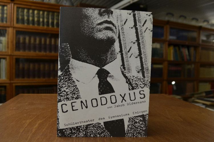 Programmheft des Schülertheaters des Gymnasiums Ehingen zur Festaufführung zum 300. Geburtstag des Gymnasiums Ehingen 1986 Cenodoxus. Der Doctor von Pariß, Comico-Tragoedia von Iacob Bidermann.
