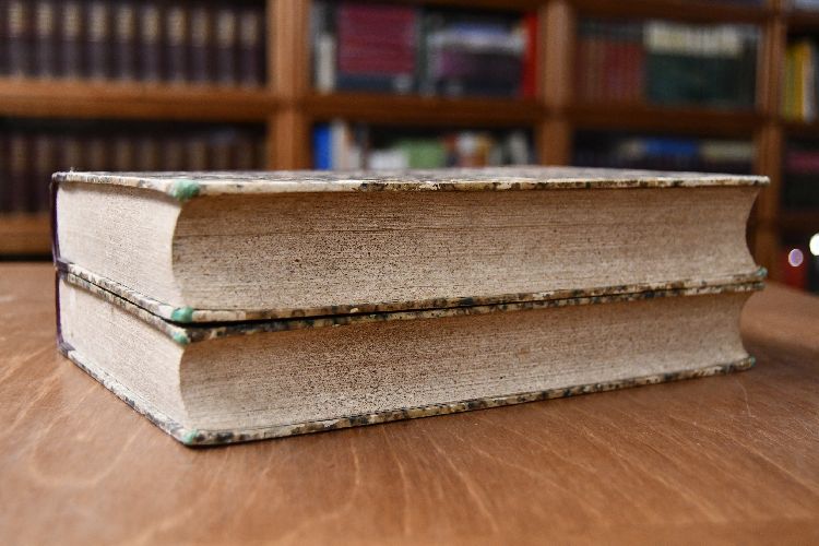 Oeuvres de Massilon. Eveque de Clermont. Deux Tomes En Deux Volumes - Tome Premier - Avent - Careme - Petit Careme - Oraisons Funebres - Tome Deuxieme - Mysteres - Panegyriques - Conferences - Paraphrases Sur les Psaumes - Pensees.