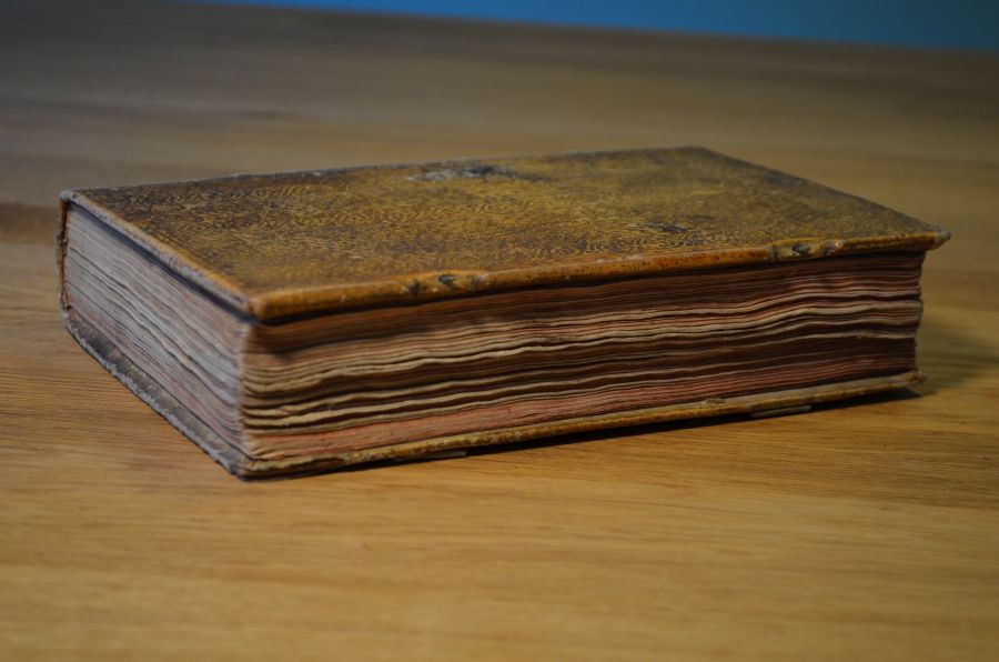 Grundbegriffe des neuen Testaments in einem neuen Jahrgang von Predigten über die Sonn- Fest- und Feiertäglichen Episteln von M. Friedrich Christoph Oetinger, Herzogl. Rath und Prälaten zu Murrhardt. Von einer Wahrheit-liebenden Gesellschaft zum Drucke befördert.