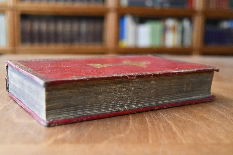 Vollständiges Gebeth- und Tugendbuch. Lebensregeln und Uebungen andächtig zu bethen fromm zu leben und selig zu sterben. Zum Nutzen aller Stände verfaßt.