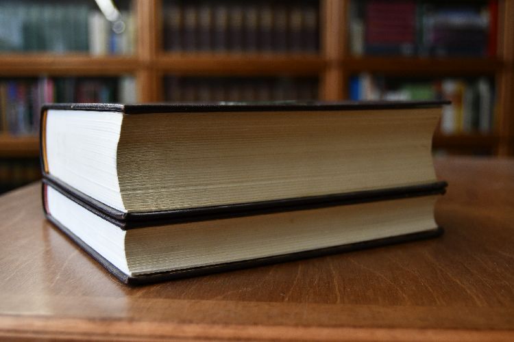 Le proces de condamnation de Jeanne d`Arc. + Le proces de rehabilitation de Jeanne d`Arc.
