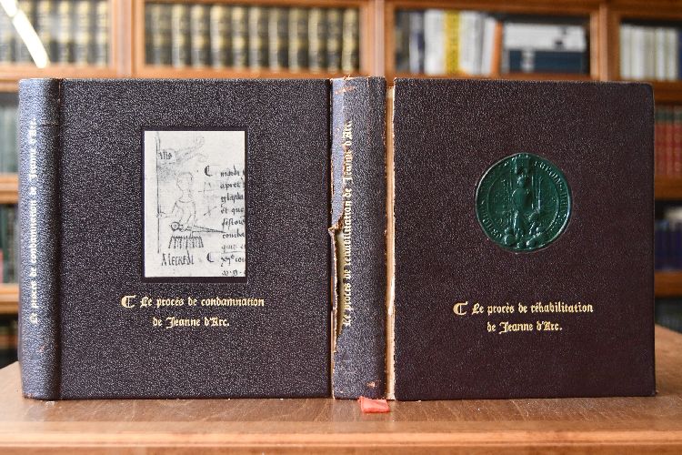 Le proces de condamnation de Jeanne d`Arc. + Le proces de rehabilitation de Jeanne d`Arc.