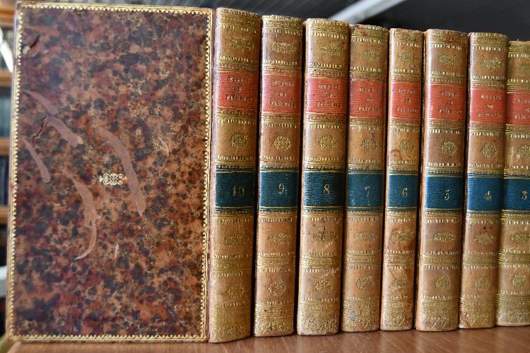 Oeuvres completes de Flechier, avec une notice ou discours preliminaire sur la vie et les ouvrages de ce celebre orateur. 10 Bde. (komplett).