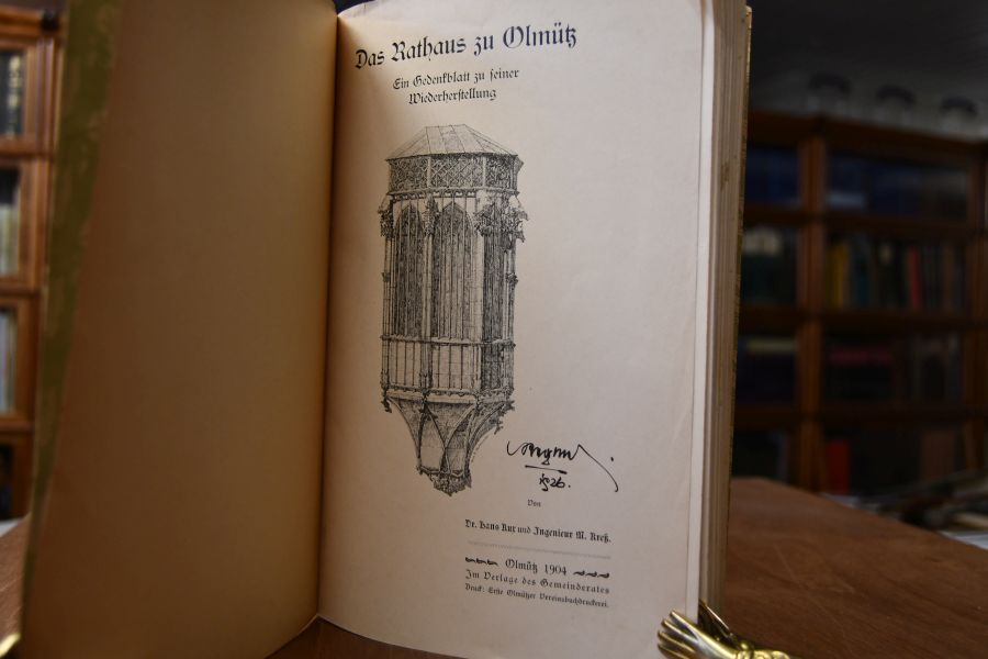 Das Rathaus zu Olmütz. Ein Gedenkblatt zu seiner Wiederherstellung.