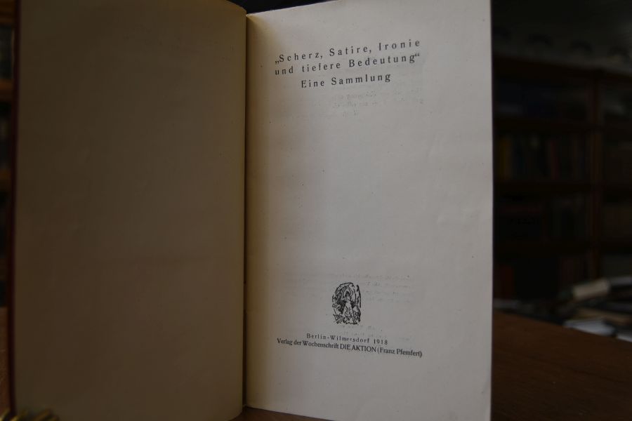 "Scherz, Satire, Ironie und tiefere Bedeutung". Eine Sammlung.