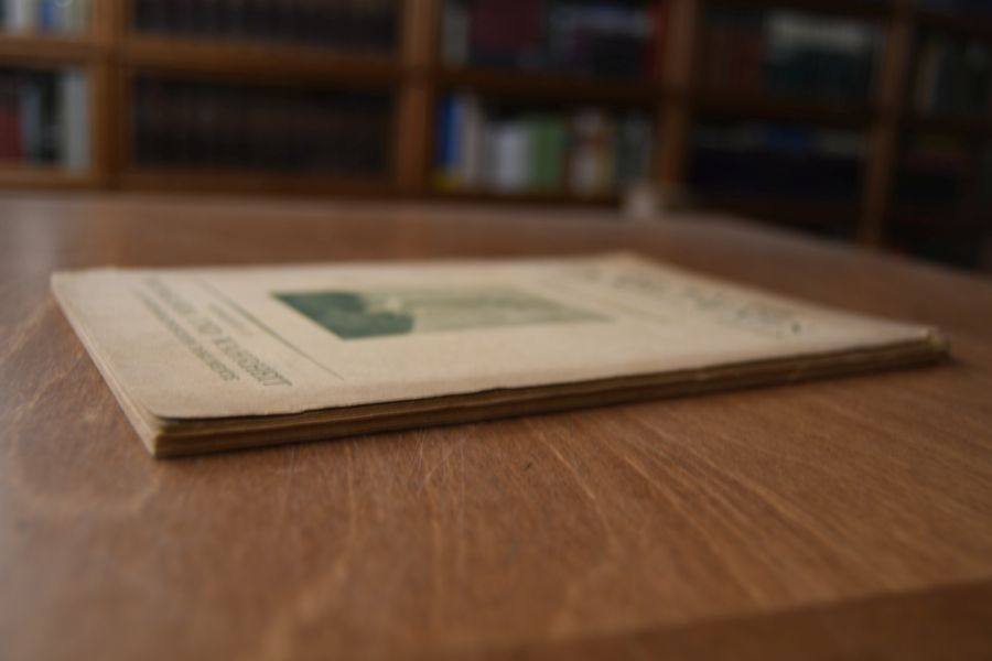 Die Mache im Weltwahn. Schriften für echten Frieden. Doppelheft 1/2. Propaganda und Wahrheit 1. Die photographischen Dokumente.