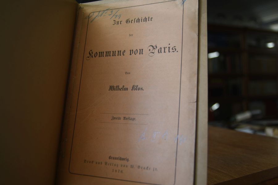 Zur Geschichte der Kommune von Paris.