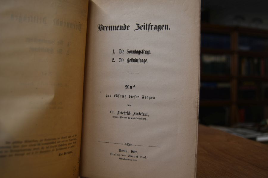 Brennende Zeitfragen. 1. Die Sonntagsfrage. 2. Die Gesindefrage.