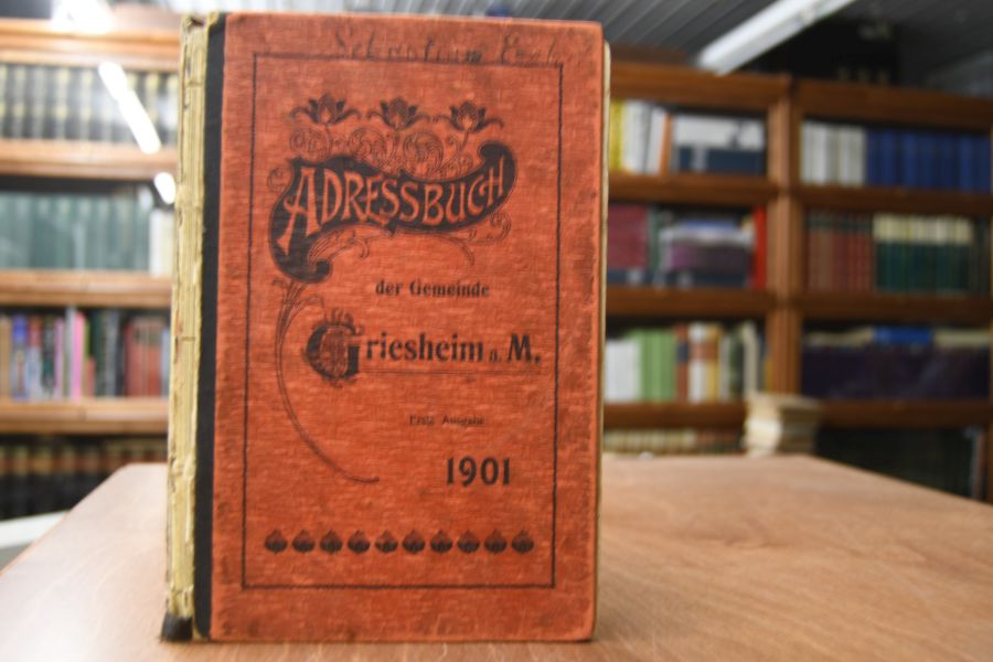 Adress-Buch für die Gemeinde Griesheim a.M. Erste Ausgabe 1901.