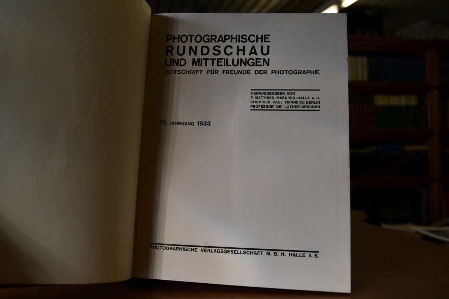 Photografische Rundschau und Mitteilungen. Zeitschrift für Freunde der Photographie. 70. Jahrgang 1933.