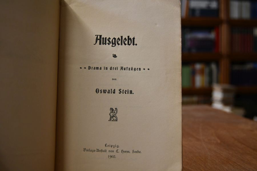Ausgelebt. Drama in drei Aufzügen.