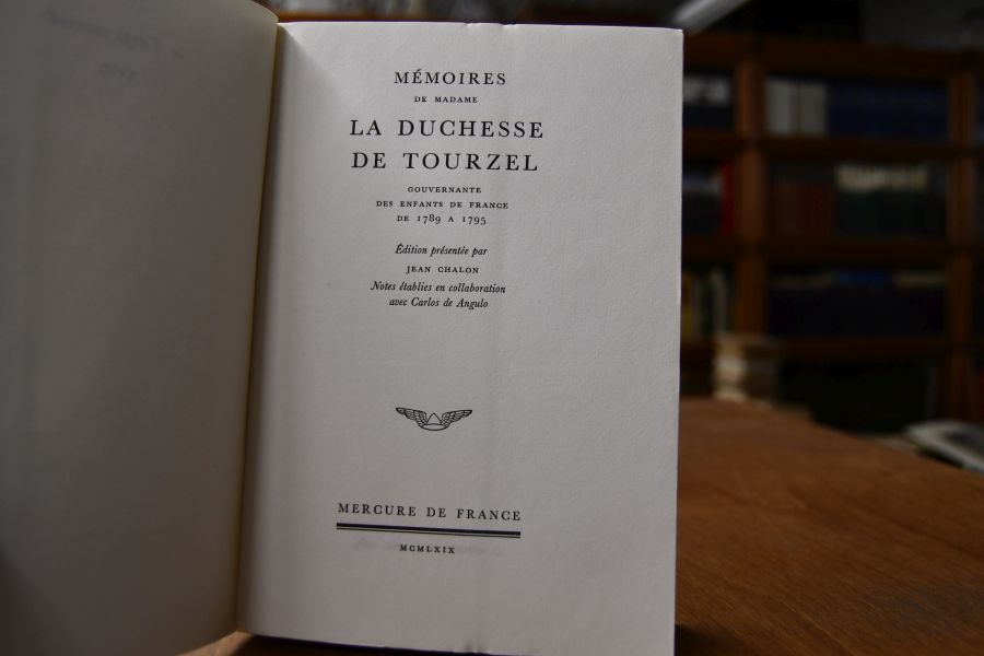 Memoires de Madame la Duchesse de Tourzel Gouvernante des enfants de France de 1789 a 1795.
