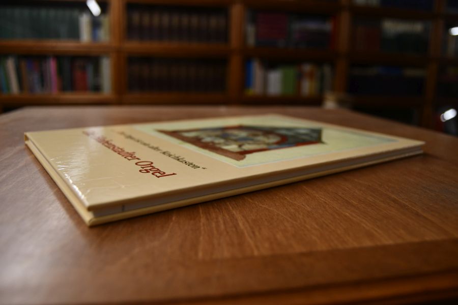 "... Die Orgel ist ein alter Keichkasten". Die Hohenstadter Kirchenorgel.