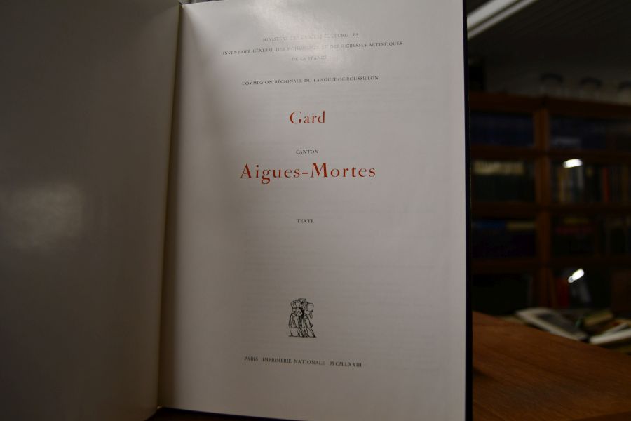 Inventaire general des Monuments et des richesses artistiques de la France. Commission regionale du Languedoc-Roussillon. Gard, Canton Aigues-Mortes. 2 Bde.