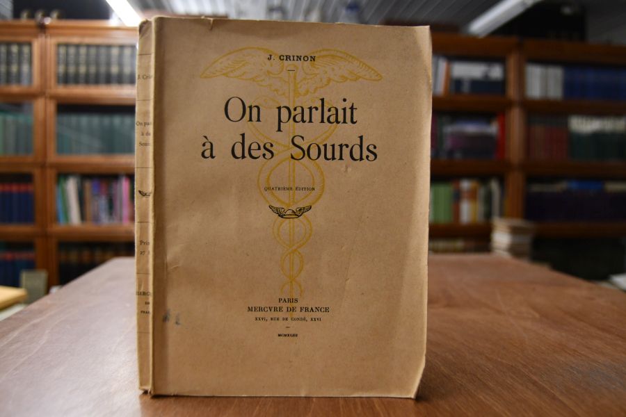 On parlait a des Sourds.