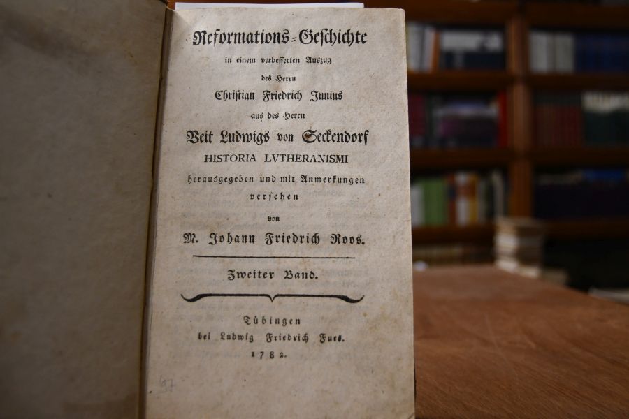Reformations-Geschichte in einem verbesserten Auszug des Herrn Christian Friedrich Junius aus des Herrn Veit Ludwigs von Seckendorf Historia Lutheranisimi herausgegeben und mit Anmerkungen versehen. 2. Band (apart).