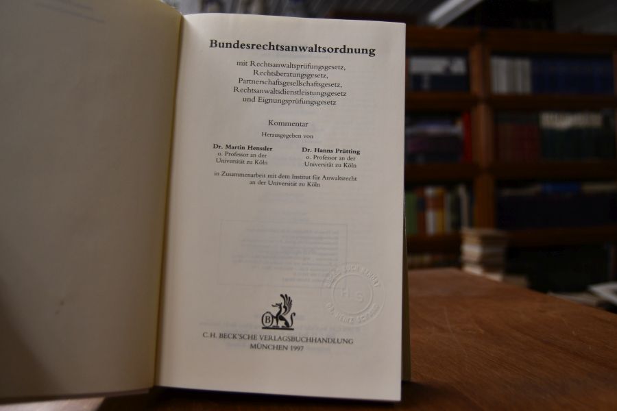 Bundesrechtsanwaltsordnung. Mit Rechtsanwaltsprüfungsgesetz, Rechtsberatungsgesetz, Partnerschaftsgesellschaftsgesetz, Rechtsanwaltsdienstleistungsgesetz und Eignungsprüfungsgesetz ; Kommentar.