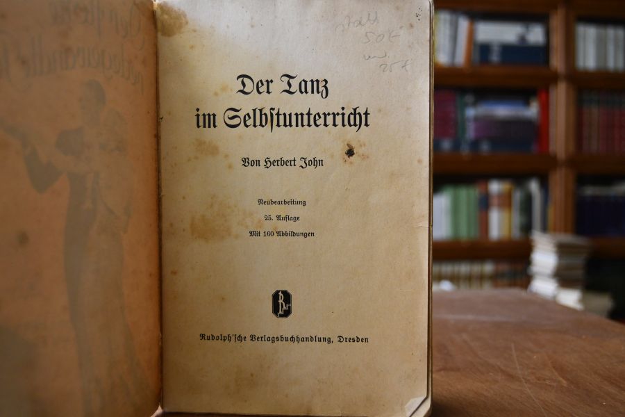 Der flotte, redegewandte Tänzer. Der Tanz im Selbstunterricht und Die Kunst zu plaudern und gewandt zu unterhalten.