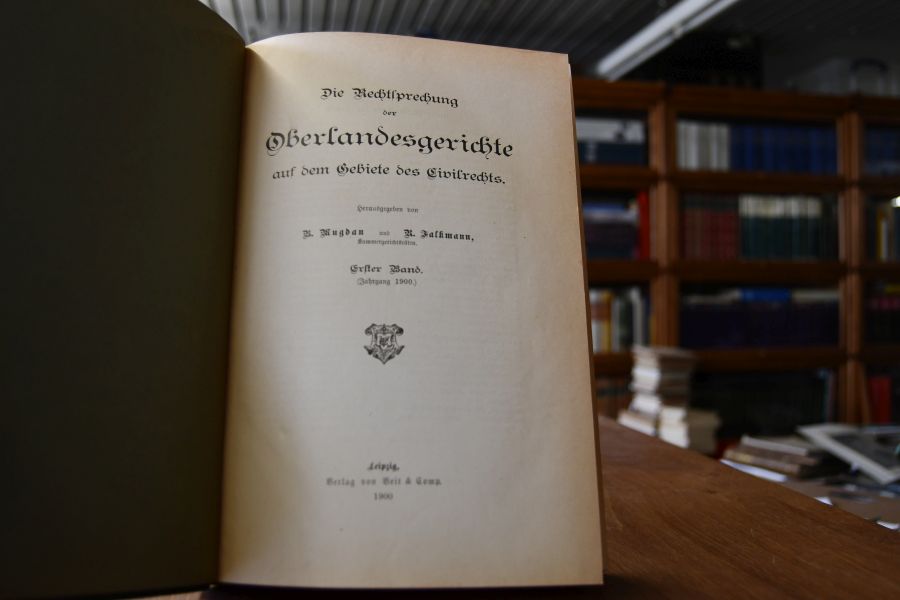 Die Rechtsprechung der Oberlandesgerichte auf dem Gebiete des Civilrechts. Bde. 1-15, 17, 18, 21 und 23.
