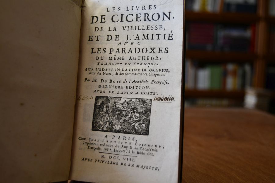 Les livres de Ciceron, de la Vieillesse, et de l`aitie avec les Paradoxes du meme autheur.