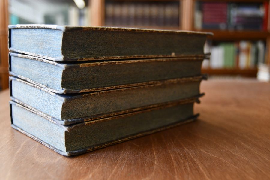Thomas Babington Macauly`s kleine geschichtliche und biographische Schriften. Bde. 1-4 (von 5).