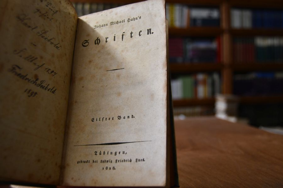 Send-Briefe über einzelne Capitel aus dem alten Testament und den vier Evangelisten, und Antworten auf Fragen über Herzenserfahrungen, auf Verlangen an Freunde der Wahrheit. Send-Briefe über einzelne Kapitel aus den vier Evangelisten. Zweyte Abtheilung.
